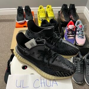 Used 9/10 sz 12 YEEZY 350 Carbon complete with box